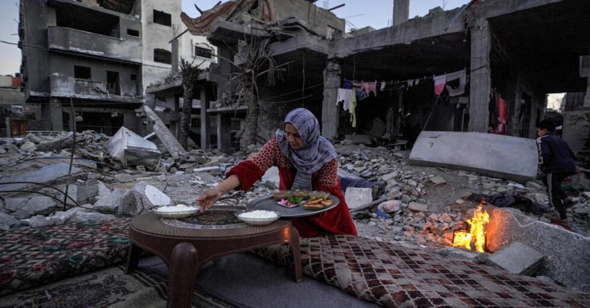 Amid relentless Israeli bombings, Gazans break fast without 'joy of Ramadan'