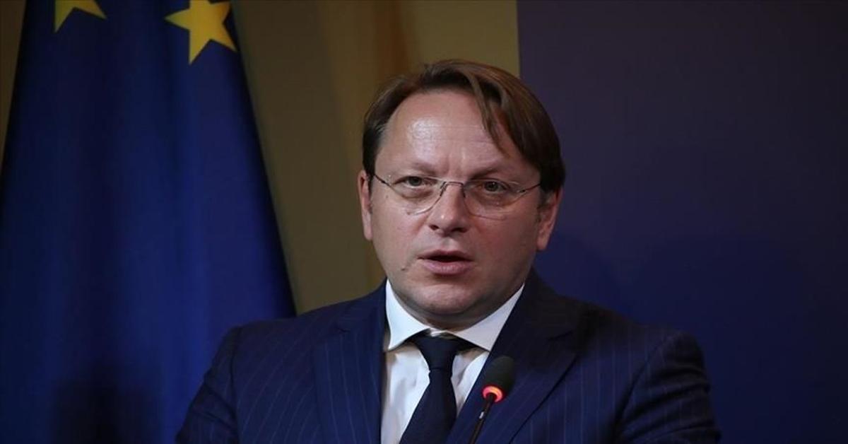 EU official clarifies comments on Georgia's 'foreign agent' law