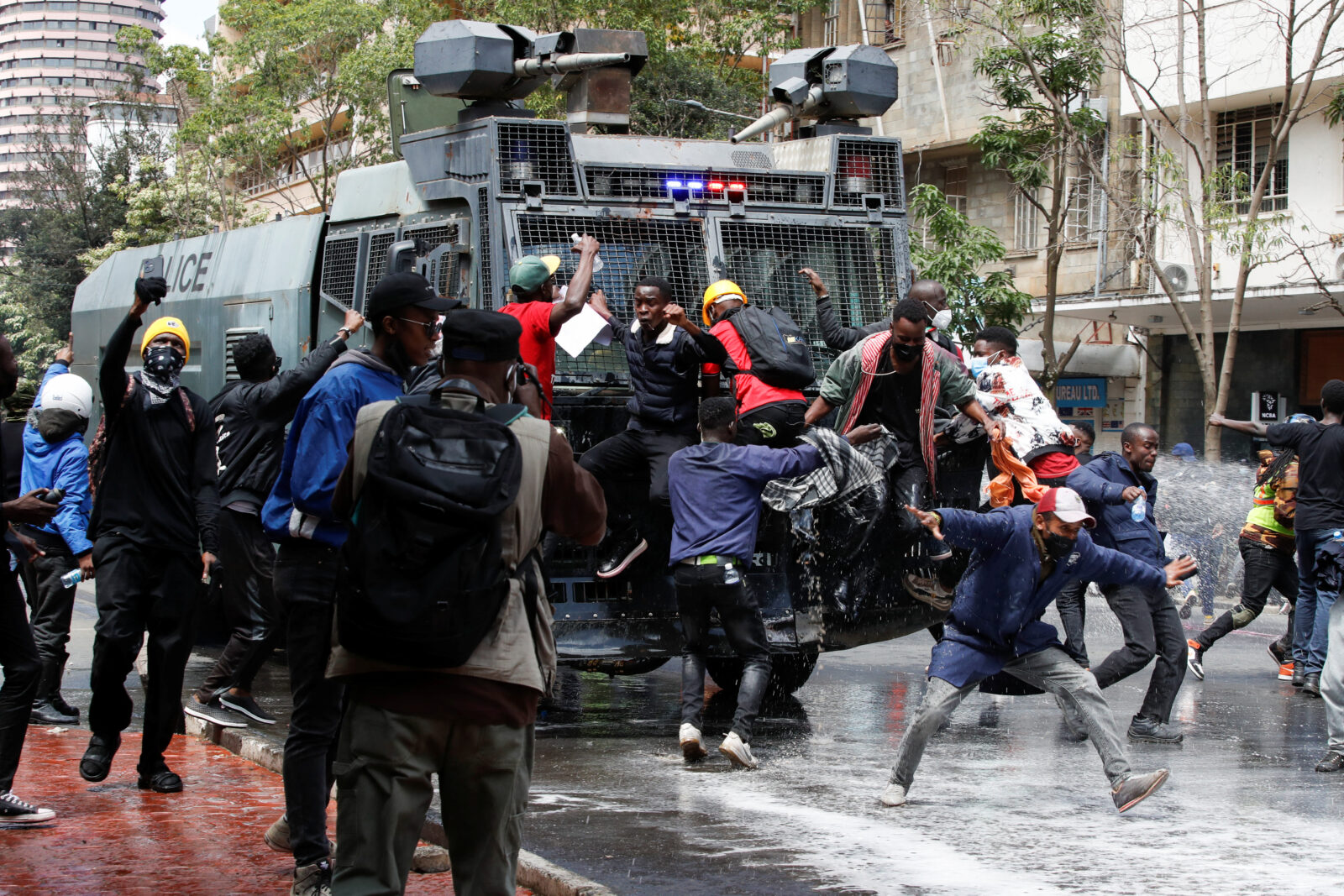 Death toll rises to 23 in Kenya protests amid police intervention ...